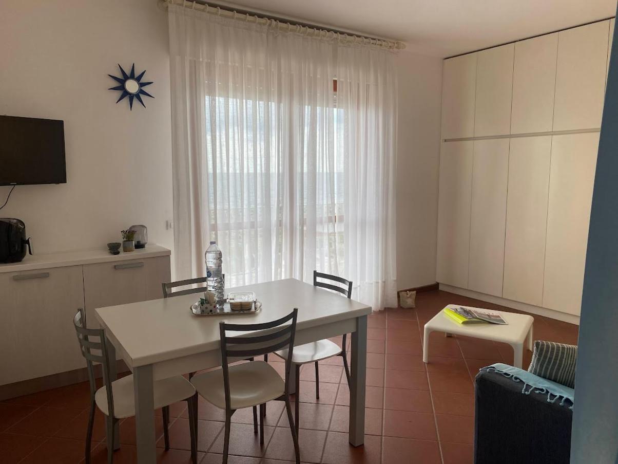 Fronte Mare Lido Apartment