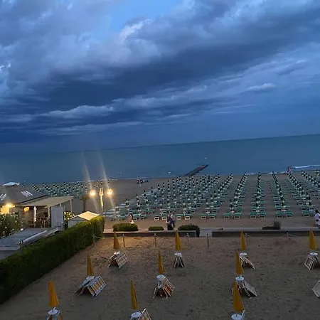 Appartamento Fronte Mare Lido *